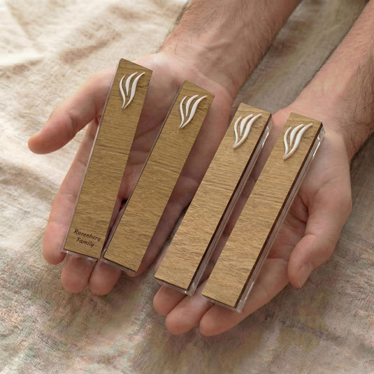 בית מזוזה | Personalized Acrylic Mezuzah Case, Classic & Minimalist Jewish Decor